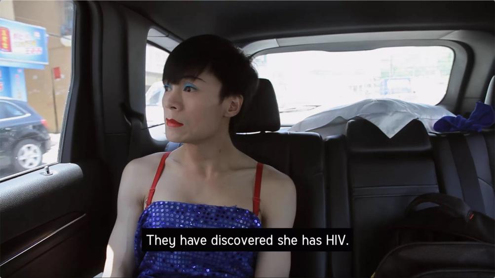 深圳“变性人”:纪录片入围国际展后去世曾是夜场反串明星