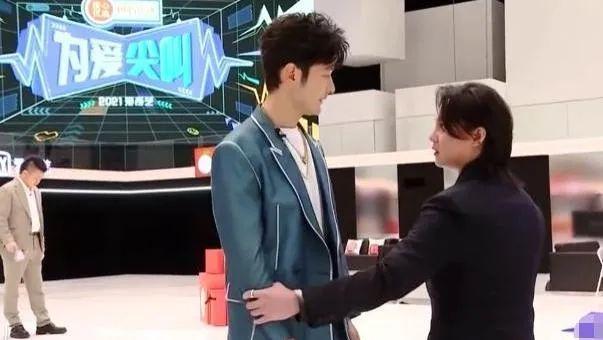 黄晓明宣传紧急公关引发公关灾难,黄晓明危机公关有多少个形象