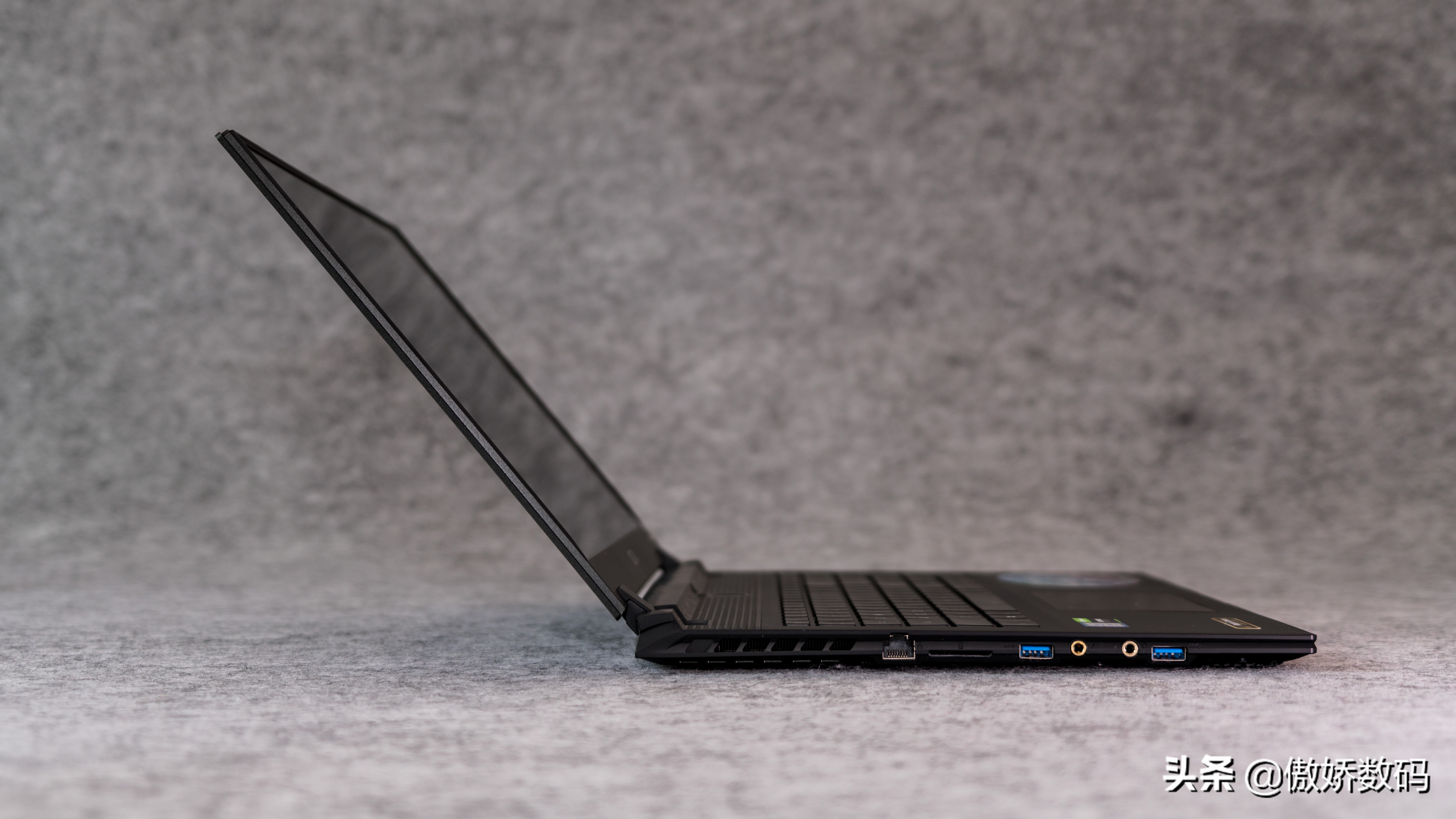 两万以下的游戏本,两万的游戏电脑配置