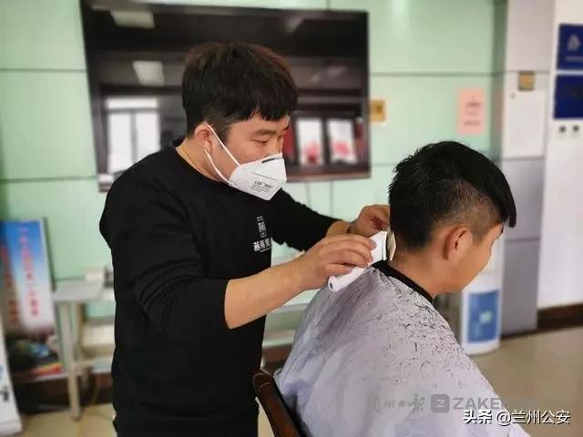 兰州牛肉面助力疫情防控献爱心,爱心牛肉面抗击疫情