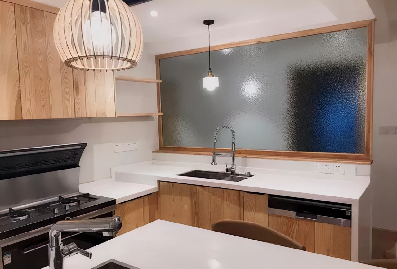 选择不锈钢橱柜的原因你知道哪些,橱柜怎么选靠谱记住这7点