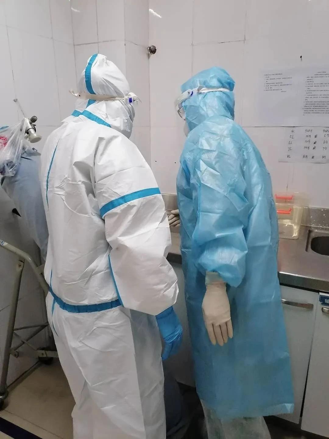 她们是金坛女神，不接受反驳