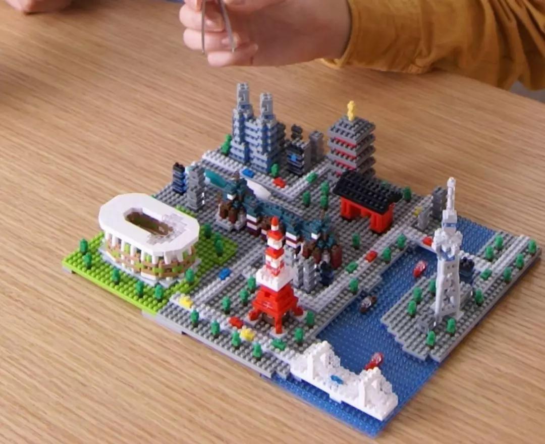 出不了门只能在家玩吗,出不了门只能陪小孩玩