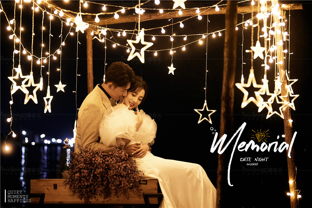 夜景拍摄小清新风格摩托婚纱照,夜景婚纱照个性