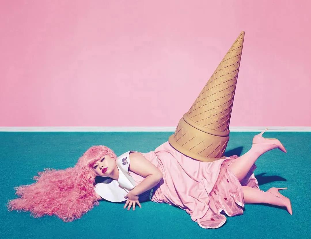 美女设计师意式极奢风格,日本设计师的大胆创意