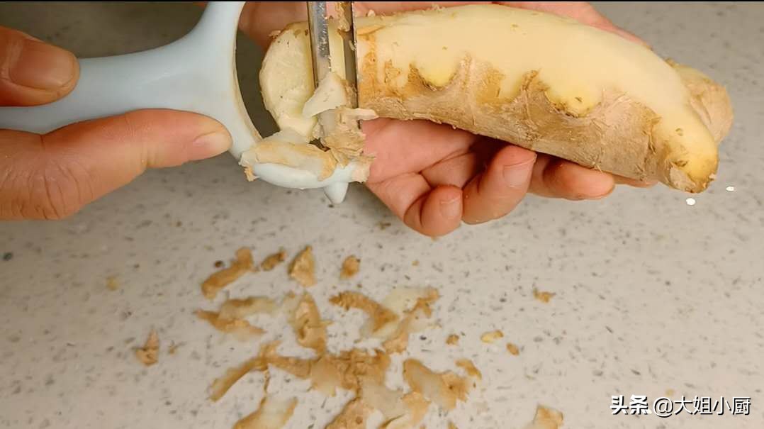 如何做驱寒暖胃姜糖,暖胃姜糖怎么吃