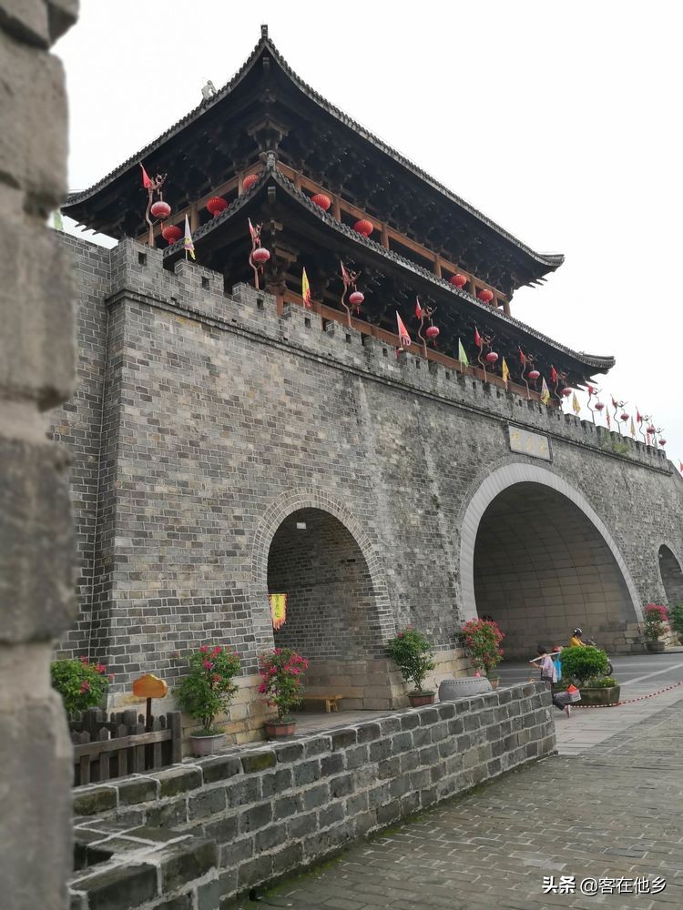 长汀县古街印象土特产,长汀古城异域风情