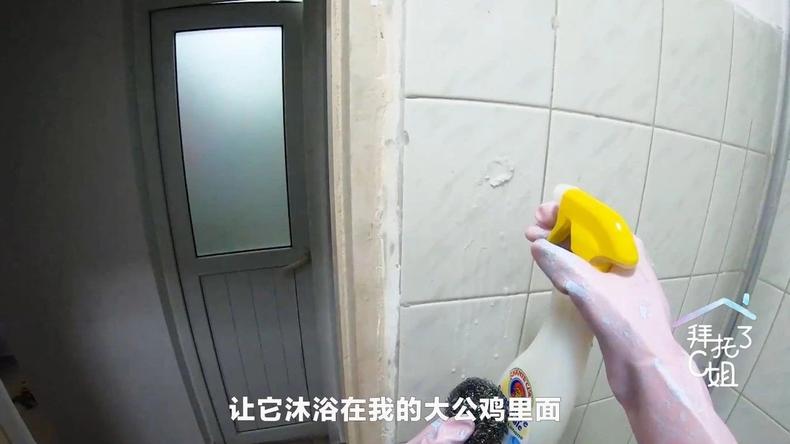 2平米油腻厨房爆改,600元租房厨房改造