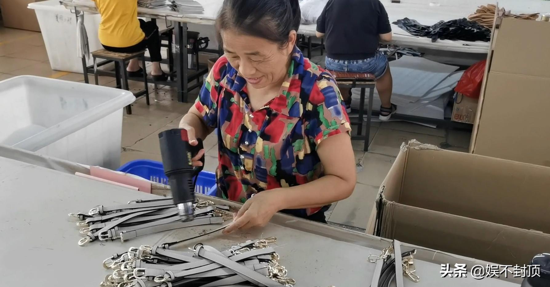 小时工和临时工工资标准一样吗,临时工工资一千多