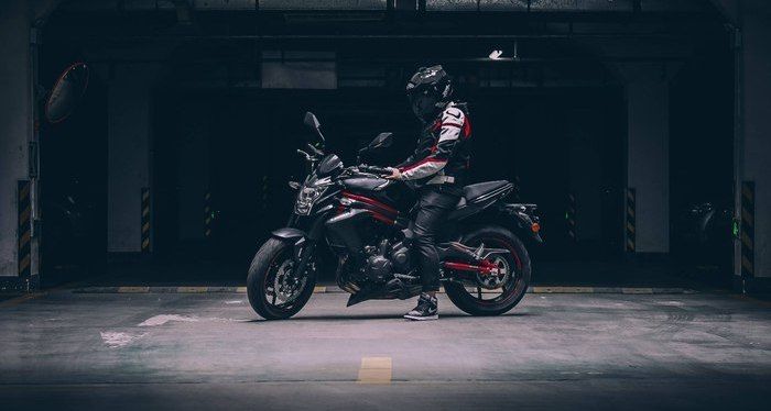 川崎er6n和川崎650如何选择,川崎er6n对比春风650nk