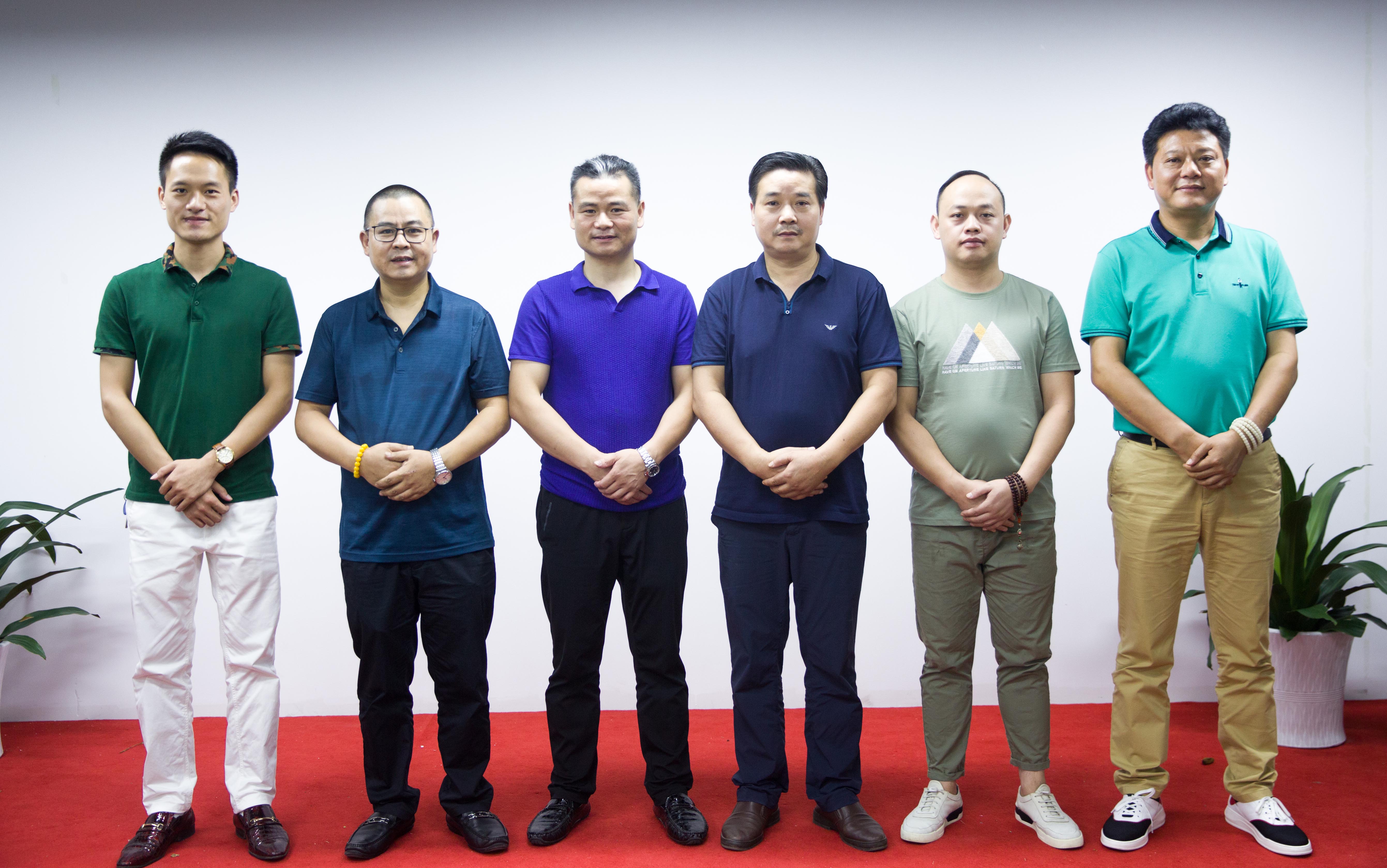 热烈庆祝产品顺利上线,热烈祝贺活动隆重开幕