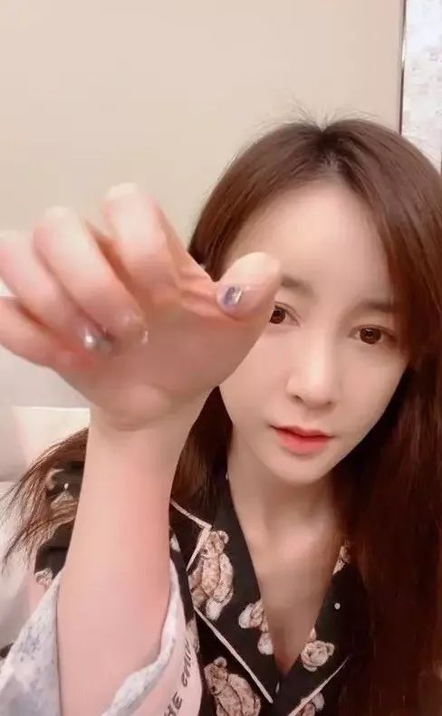 张檬直播被吐槽,张檬最近直播