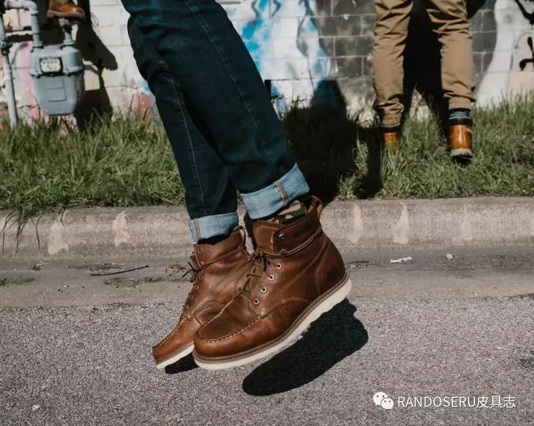 什么鞋能长期穿,羽毛球鞋有必要天天穿吗