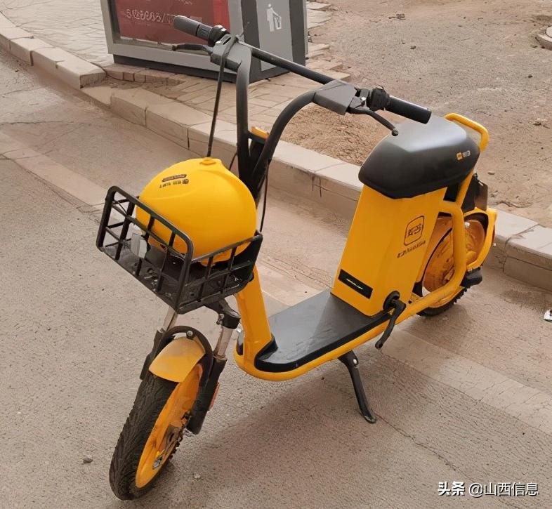 共享电单车专用头盔,共享电动车戴头盔骑行视频