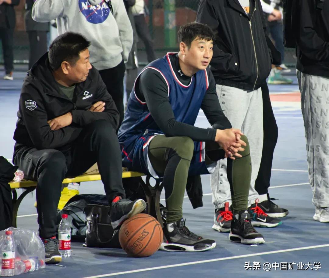 鍥戒箳姣旇禌瓒呯噧鐬棿,姣旇禌瓒呯噧鏃跺埢