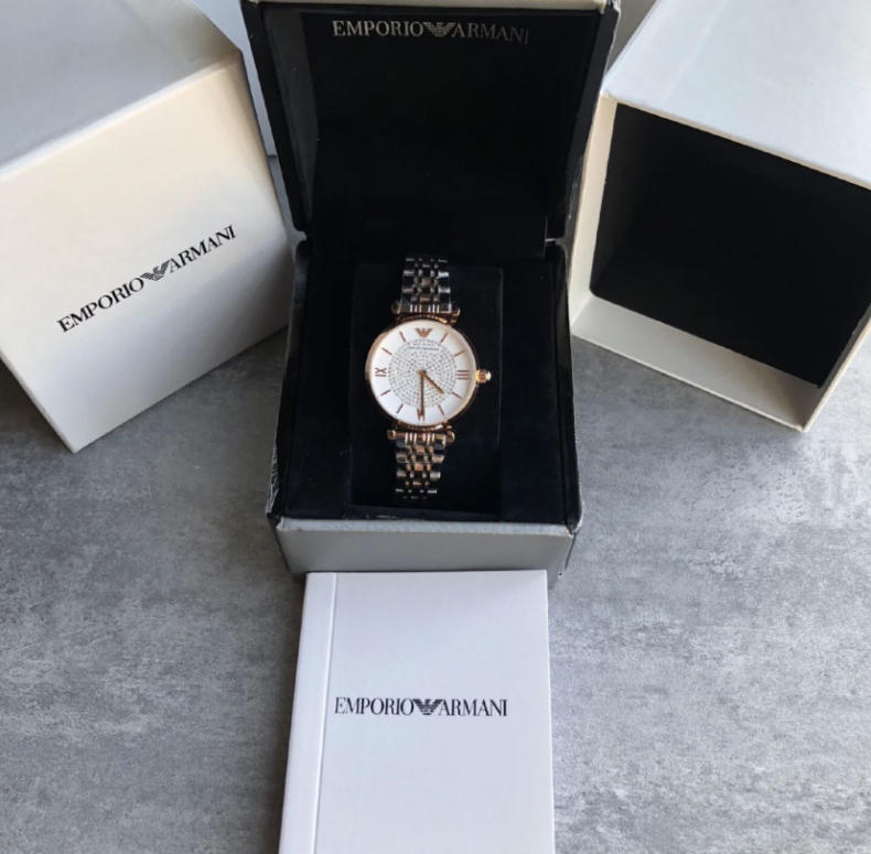 阿玛尼满天星手表送女生,阿玛尼满天星手表买回来不用调吗