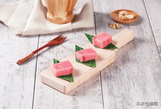 这8款糕点外面卖2,30块一份，自己动手在家做，成本10块钱不到