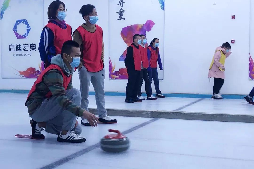 石景山体育场冰雪嘉年华活动介绍,北京石景山区冰雪嘉年华