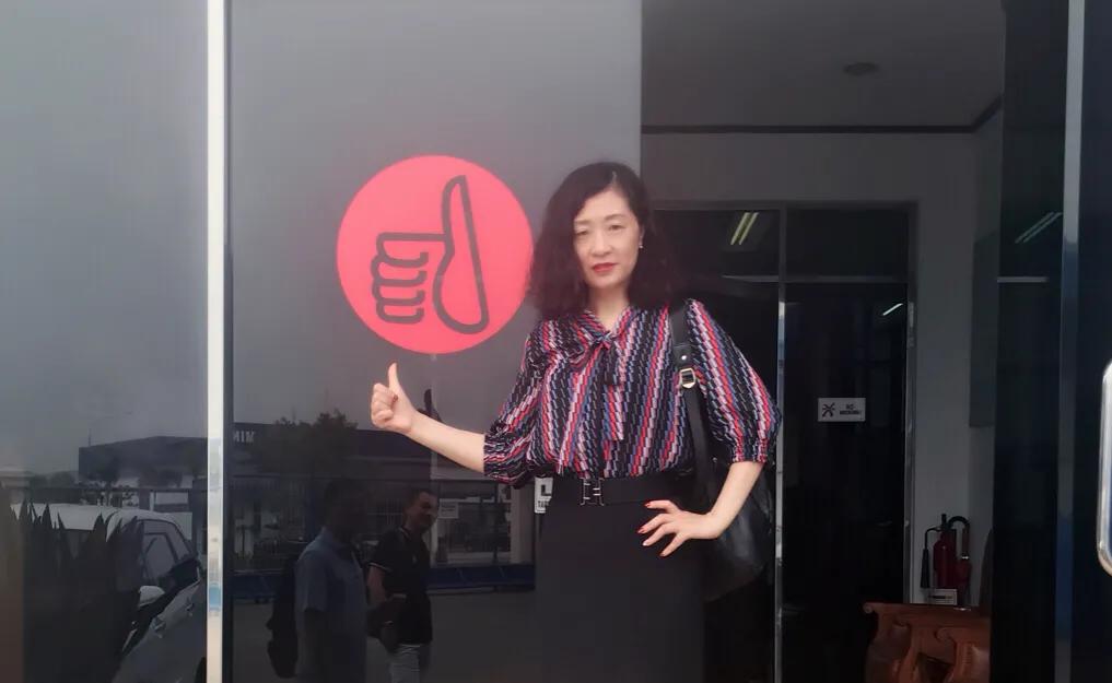 职场女士丝巾品牌,40-50岁女装品牌