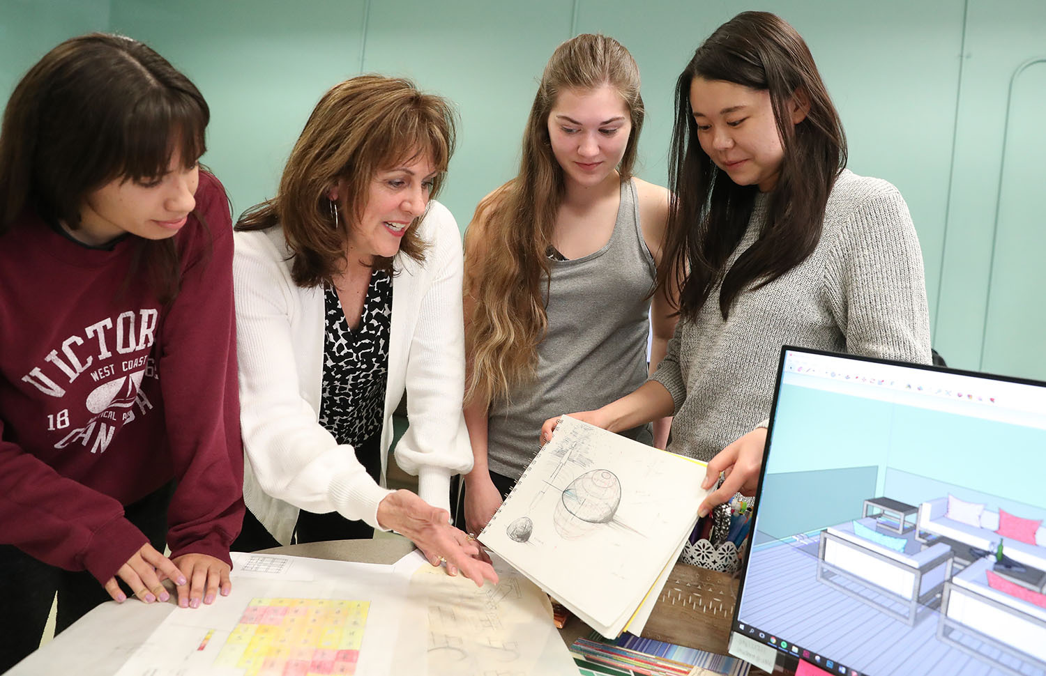 派克汉尼汾无锡工厂女工是做啥,派克汉尼汾液压行业地位