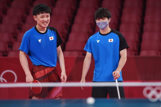 刘国梁孔令辉表情反差,刘国梁马龙表情