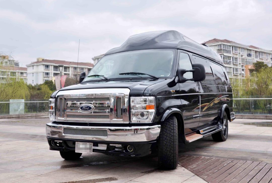 新款君威改内饰,别克新款君威改出来的效果图