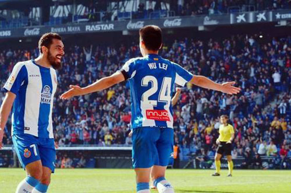 武磊身披7号球衣首发,武磊新赛季将穿7号球衣