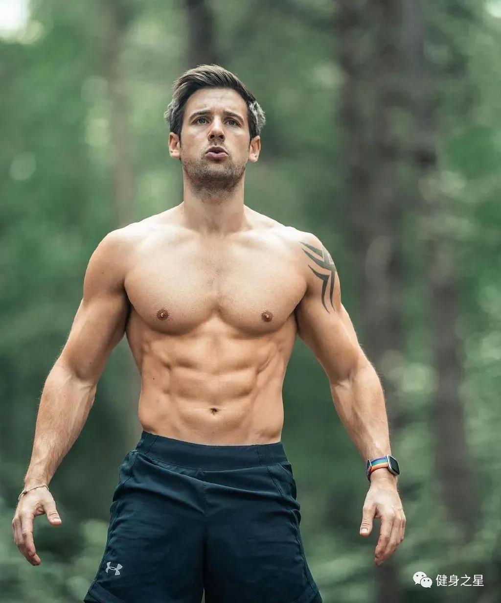 酷似海王的男模,酷似陈冠希的肌肉男