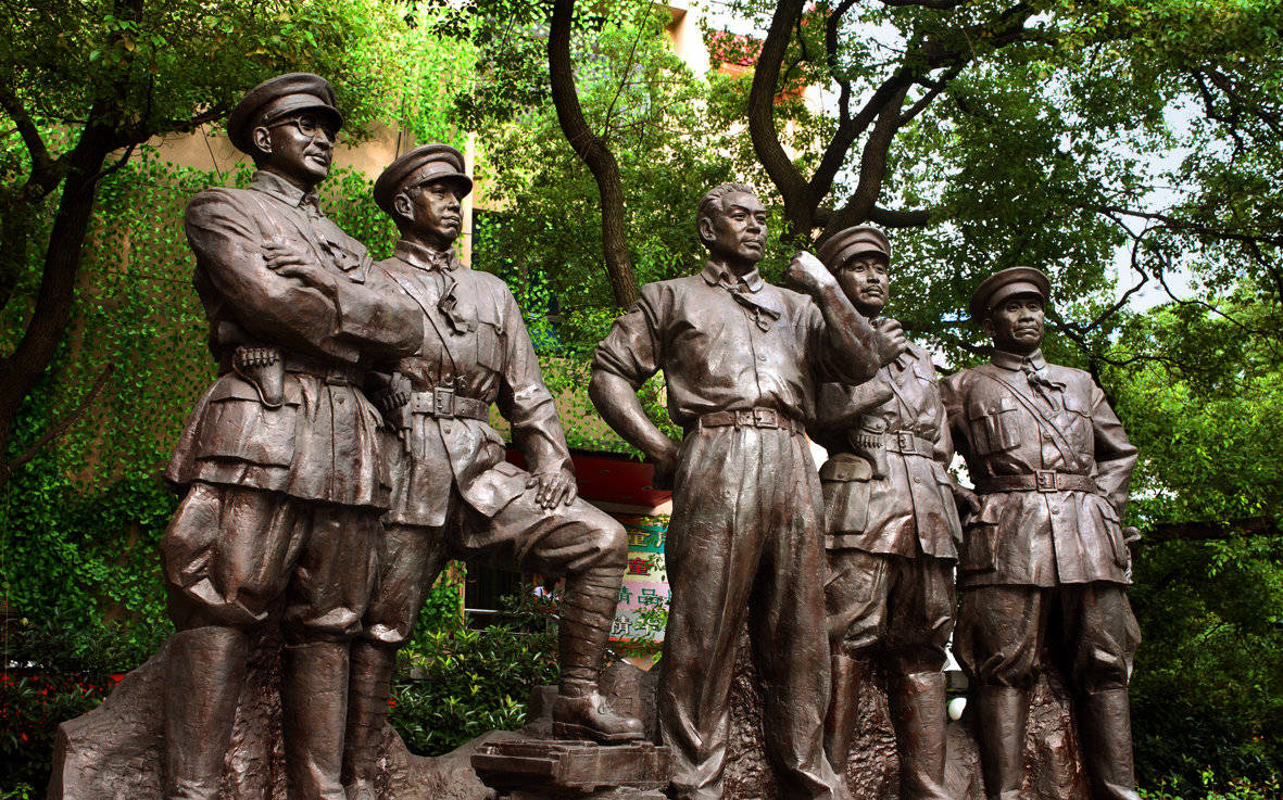 对南昌起义的评价和启示,南昌起义作战方式和革命道路