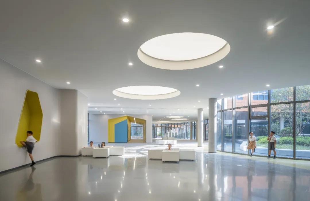 杭州市奥体实验小学及幼儿园/浙江大学建筑设计研究院