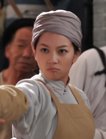 秦沛女儿郑俊弘照片,郑俊弘和秦沛的女儿