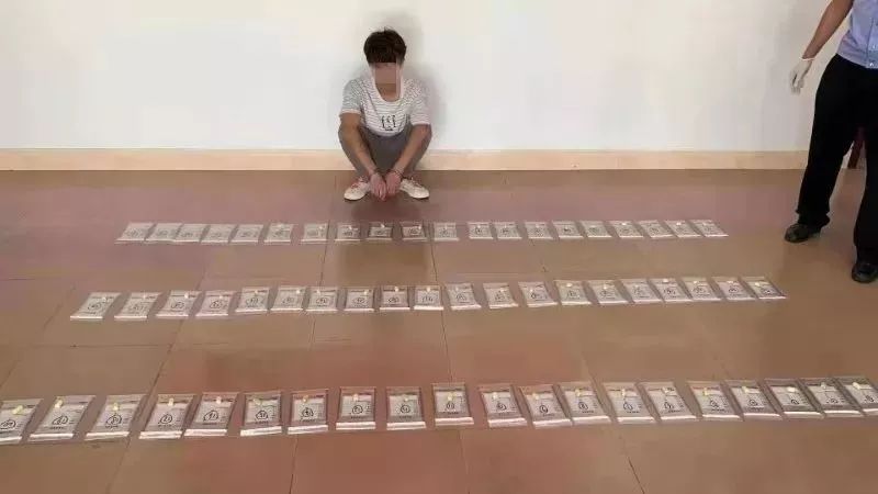 运毒者被抓现场,运毒被抓现场