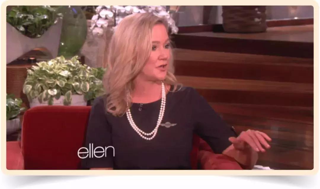 坐飞机见过这么漂亮的空姐吗,空姐坐飞机的奇葩经历