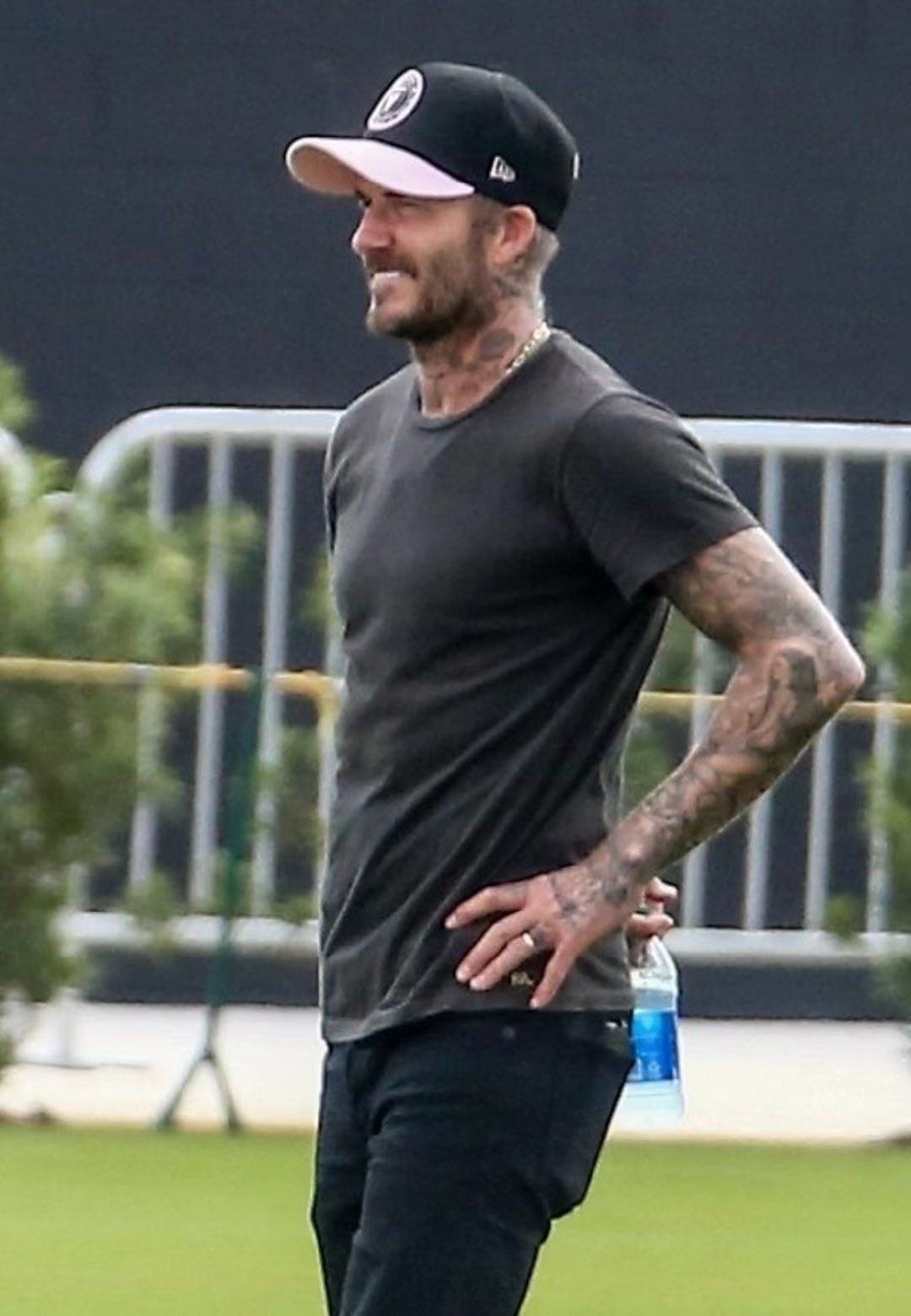 贝克汉姆二儿子有多会穿,贝克汉姆重返赛场