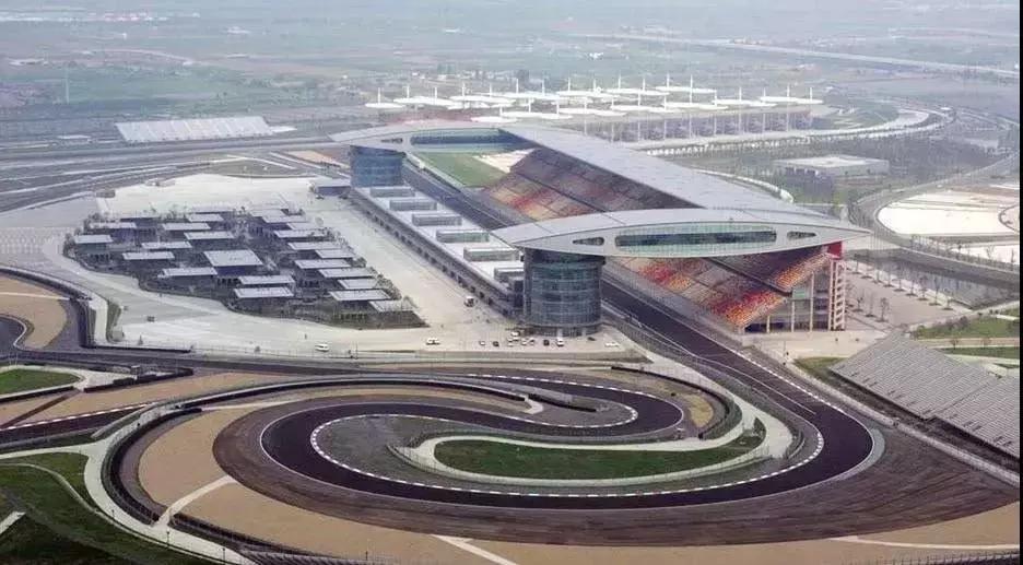 f1赛车兰博基尼跑车谁跑得最快,f1跑车和法拉利比赛谁跑得快