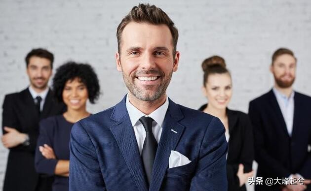 起诉前如何发现老赖恶意不还钱,法院怎么判定老赖转移财产