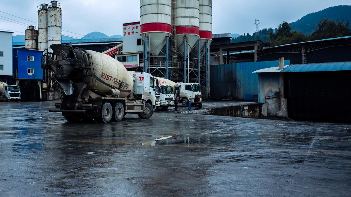 ppt图片怎么处理特色,图片很多的ppt该怎么做得好看