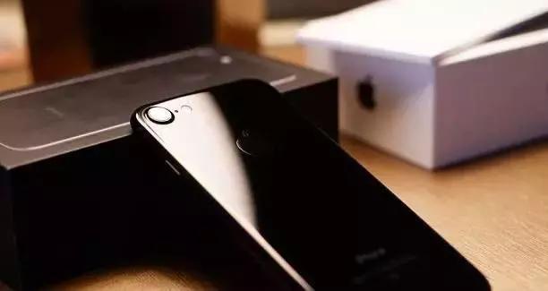 1580限量抢购苹果7,iphone7plus全网通128g