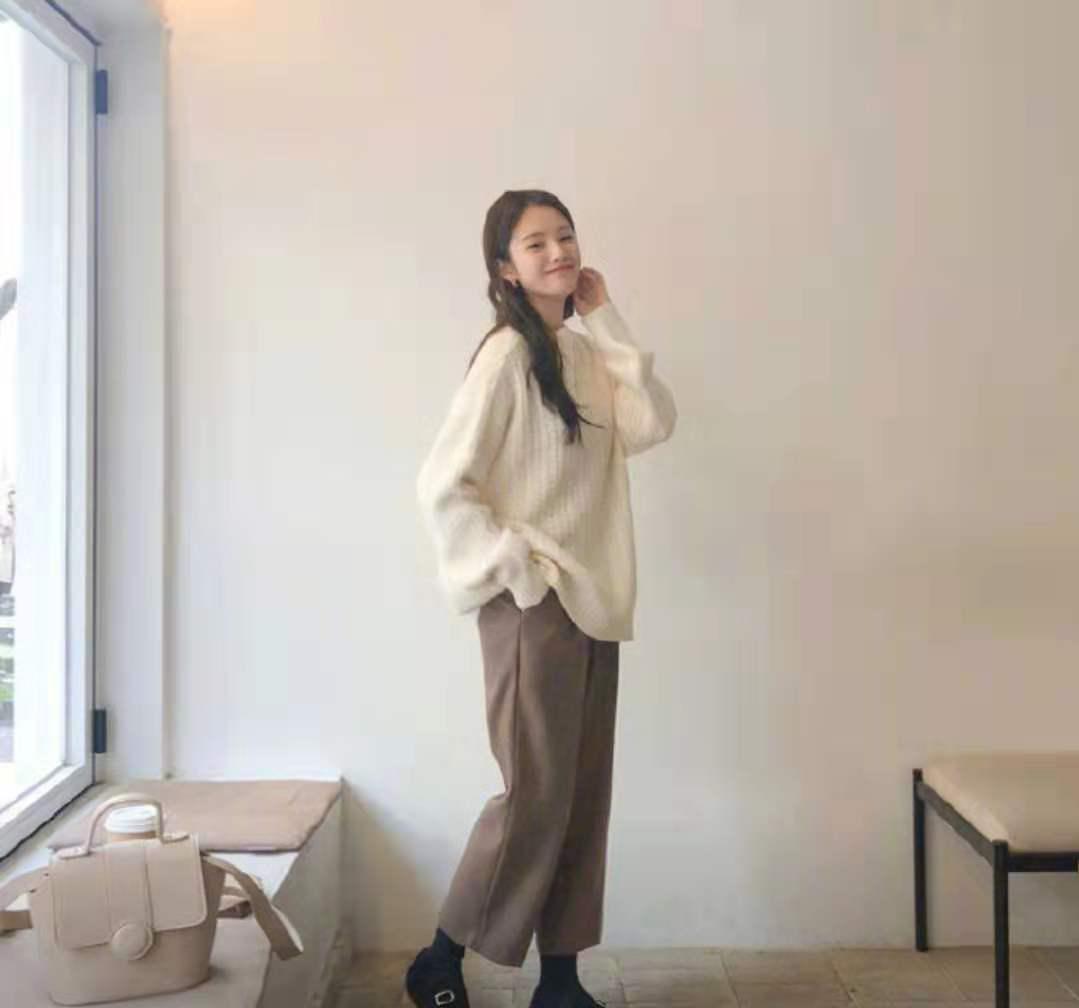 卫衣终究还是落伍了！最近爆火的是它，优雅精致女人味十足