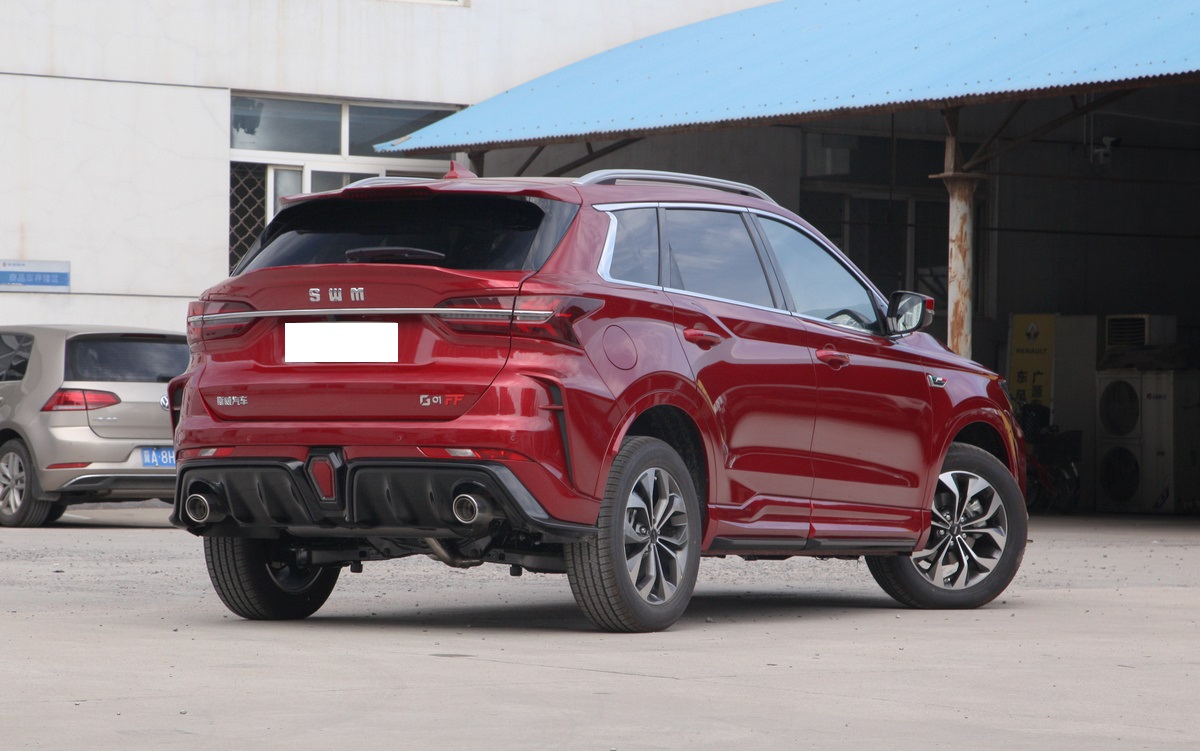 轴距2.7米的车,轴距2.65米以上的车