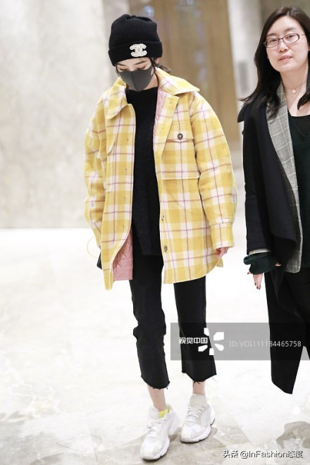 杨幂进入收获期,杨幂早春出街