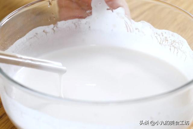 怎么做肠粉才能又软又滑,直接买的水煮肠粉怎么做好吃