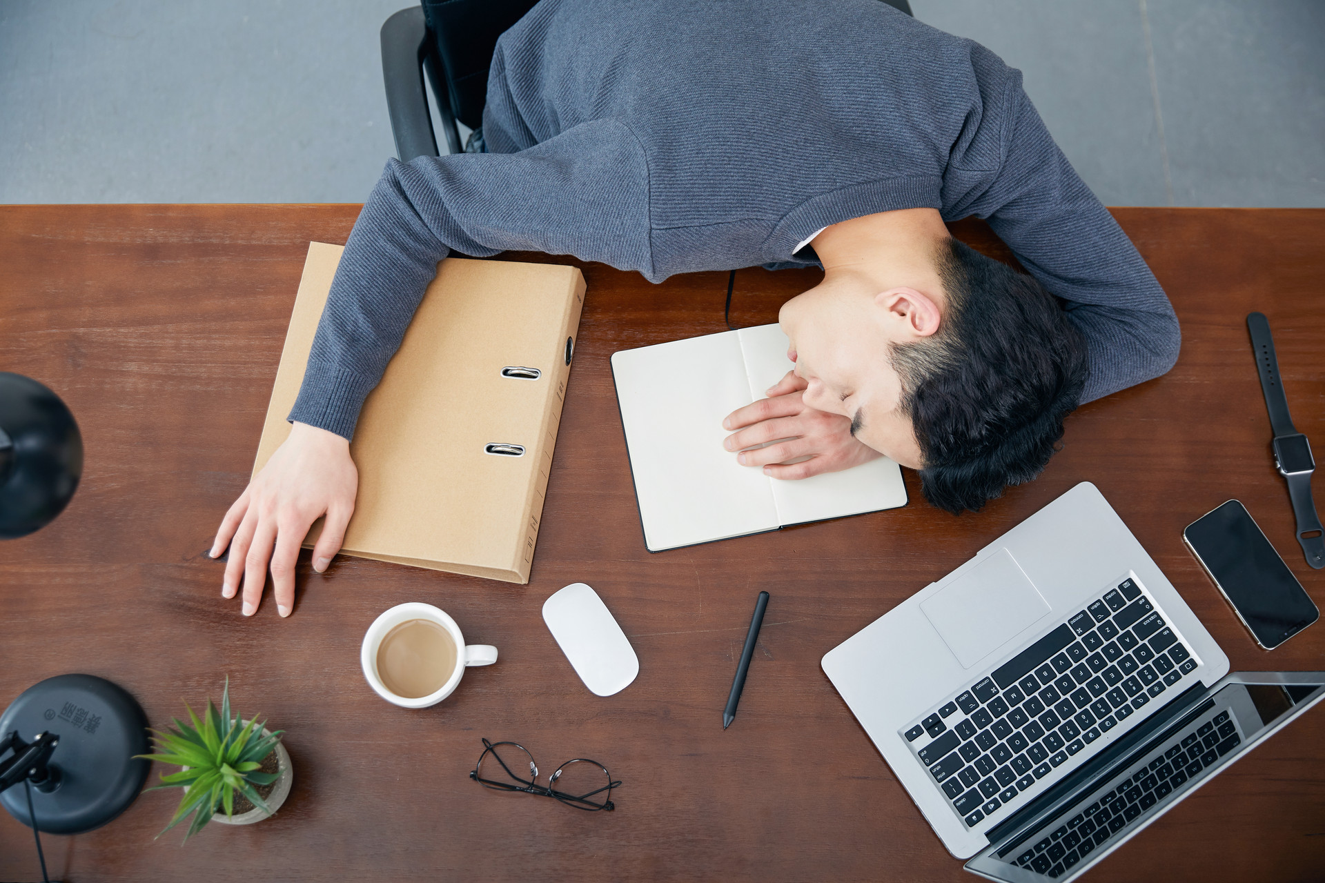 自由职业和上班到底怎么选择,为啥自由职业做过了不想上班了