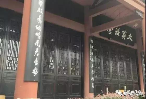 成都校园高颜值,成都环境最好的高中