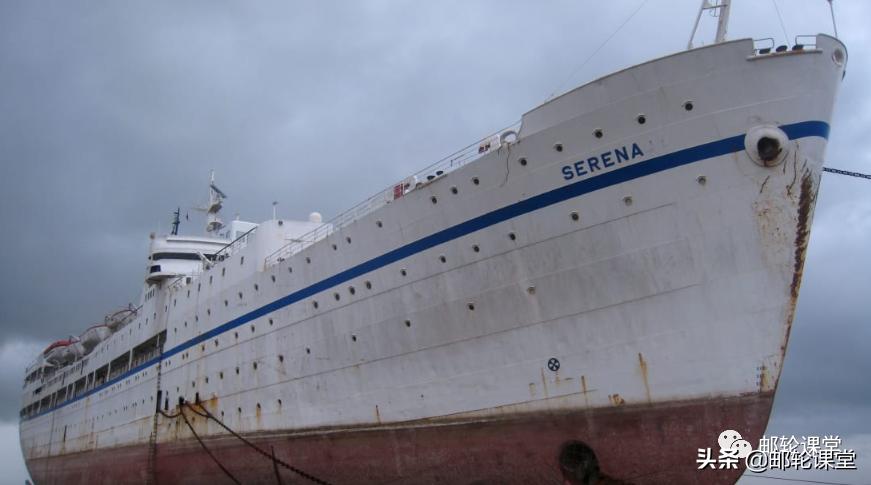 即将退役的邮轮,中国邮轮面临的机遇有哪些呢