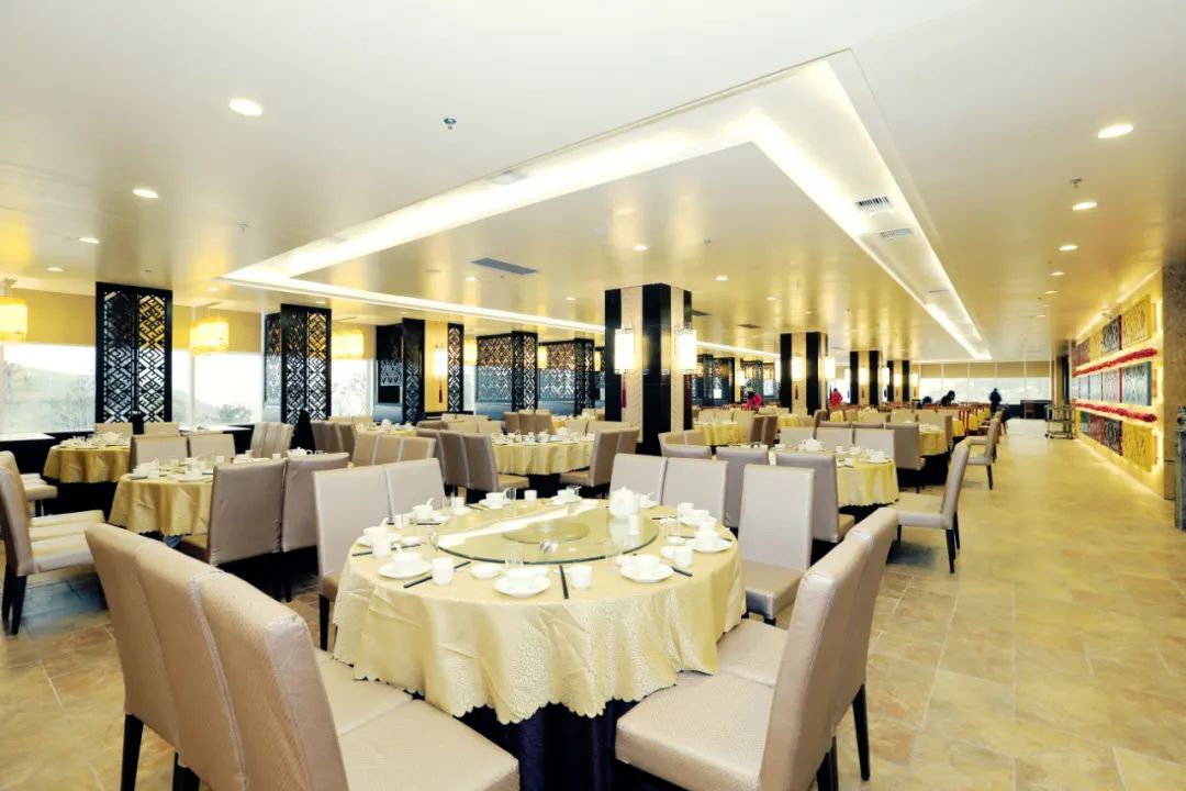 去一个离天空最近的地方,去离天空更近的地方