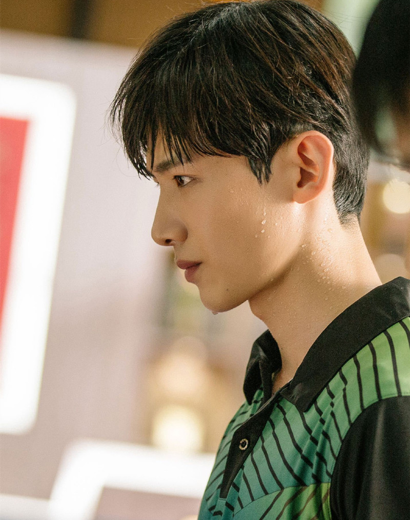 白敬亭的自律有多难,白敬亭身材的训练方法