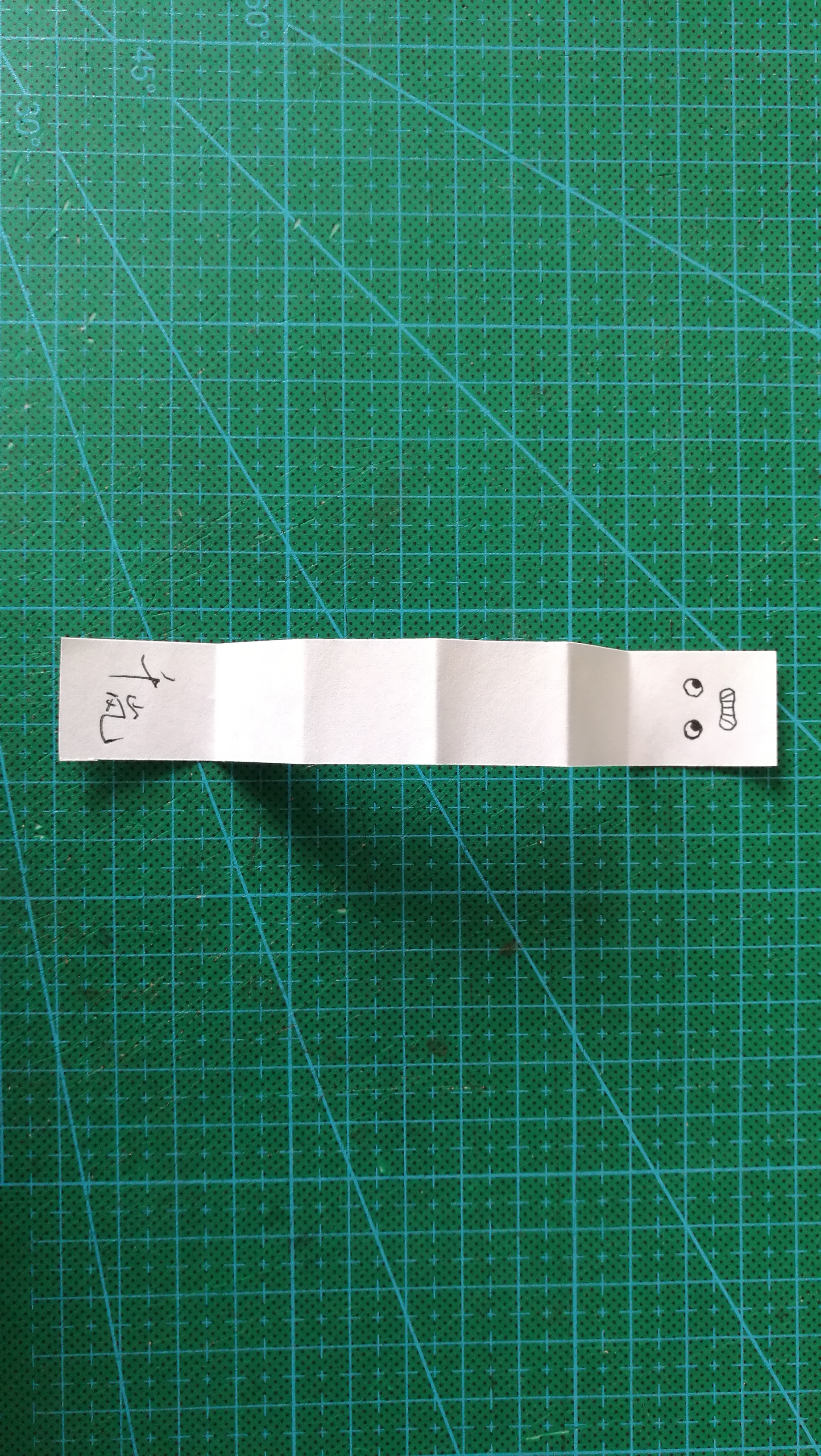 制作可以吹着走的毛毛虫,自己做的拉线毛毛虫玩具