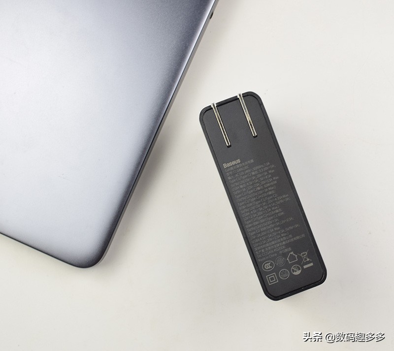 华为小米苹果快速回血好伴侣，120W倍思GaN上手