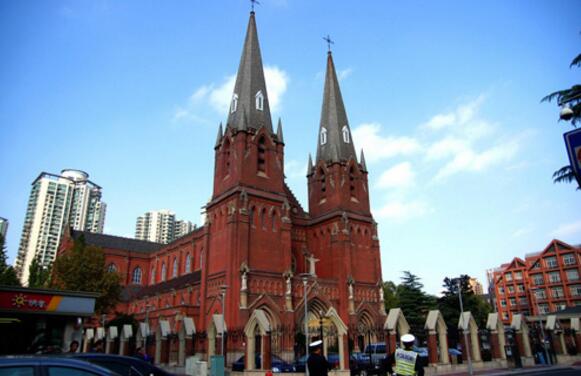 上海旅游十大必去景点推荐,上海旅游必去的十大景点